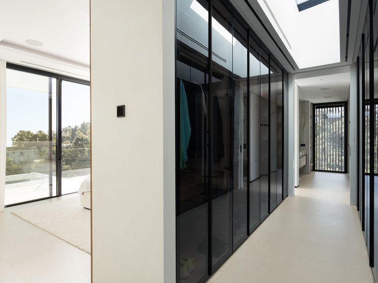 Villa for Sale in El Madroñal, Malaga 15