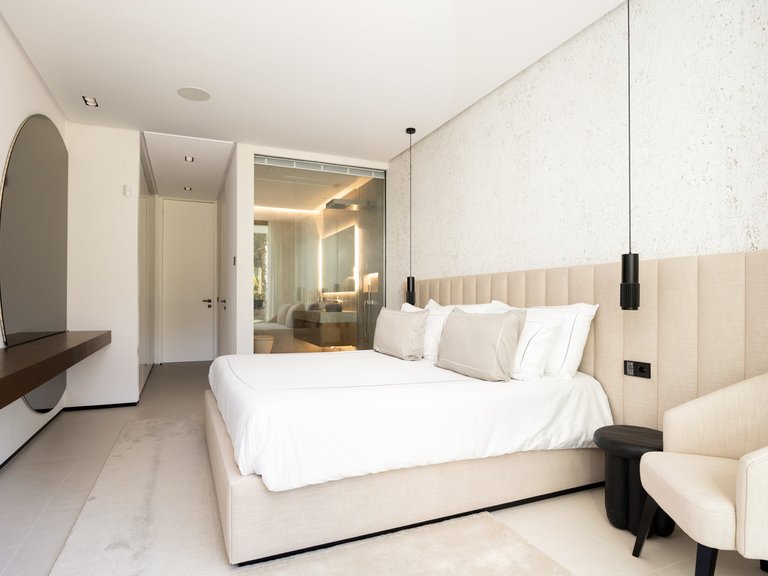 Villa for Sale in El Madroñal, Malaga 20