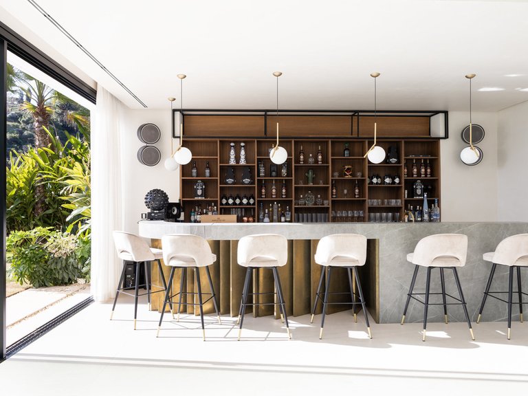Villa for Sale in El Madroñal, Malaga 31