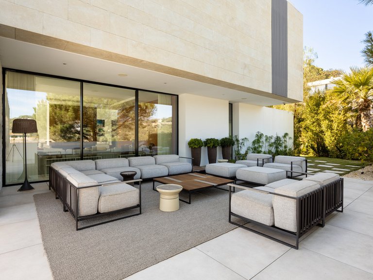 Villa for Sale in El Madroñal, Malaga 37