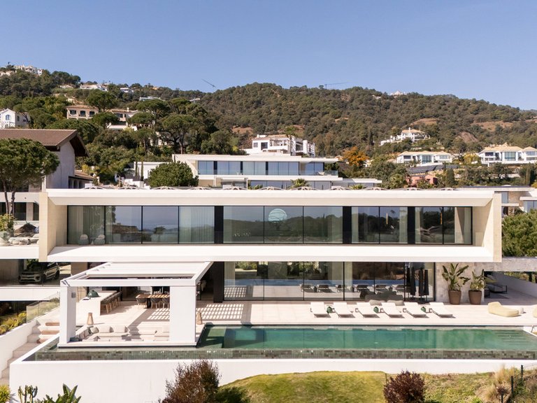 Villa for Sale in El Madroñal, Malaga 45