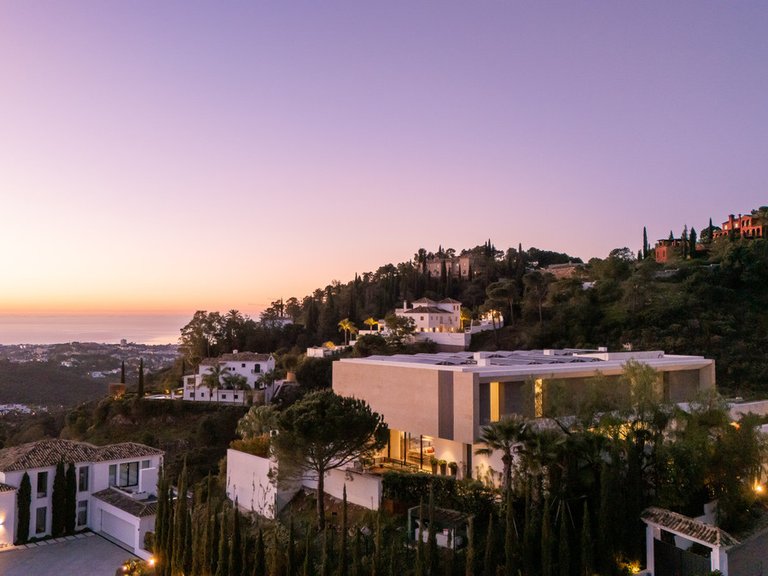 Villa for Sale in El Madroñal, Malaga 52