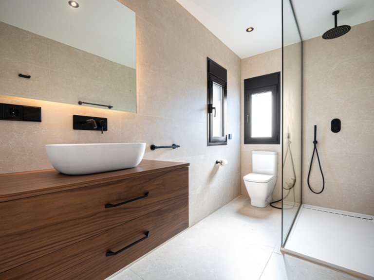 Villa for Sale in Nagüeles, Malaga 15