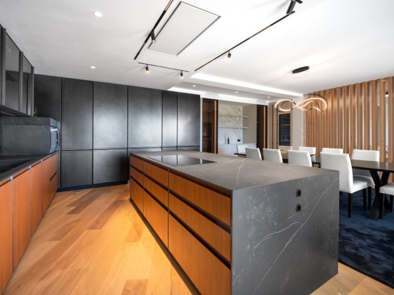 Villa for Sale in Nagüeles, Malaga 16