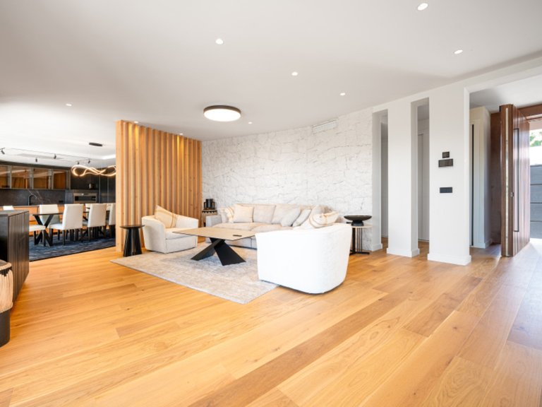 Villa for Sale in Nagüeles, Malaga 29