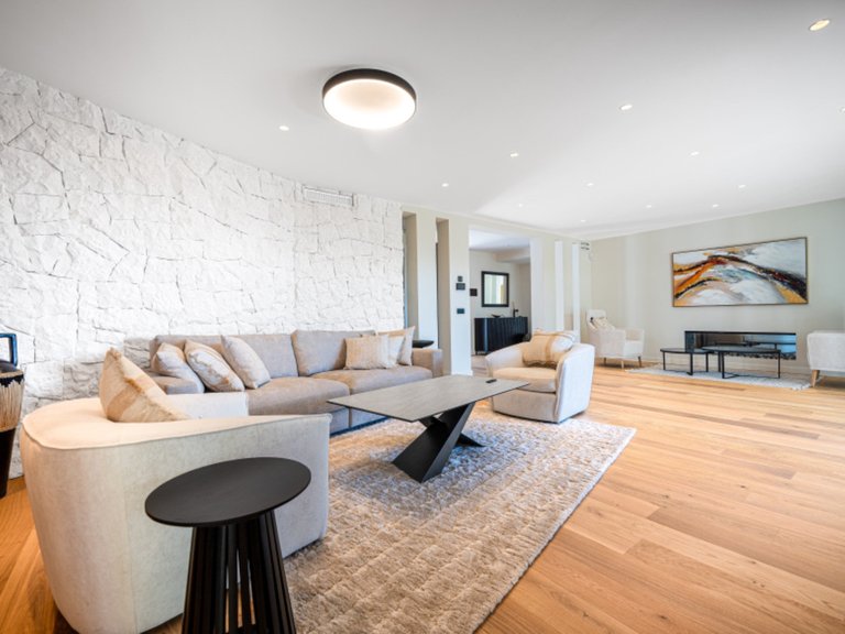 Villa for Sale in Nagüeles, Malaga 4