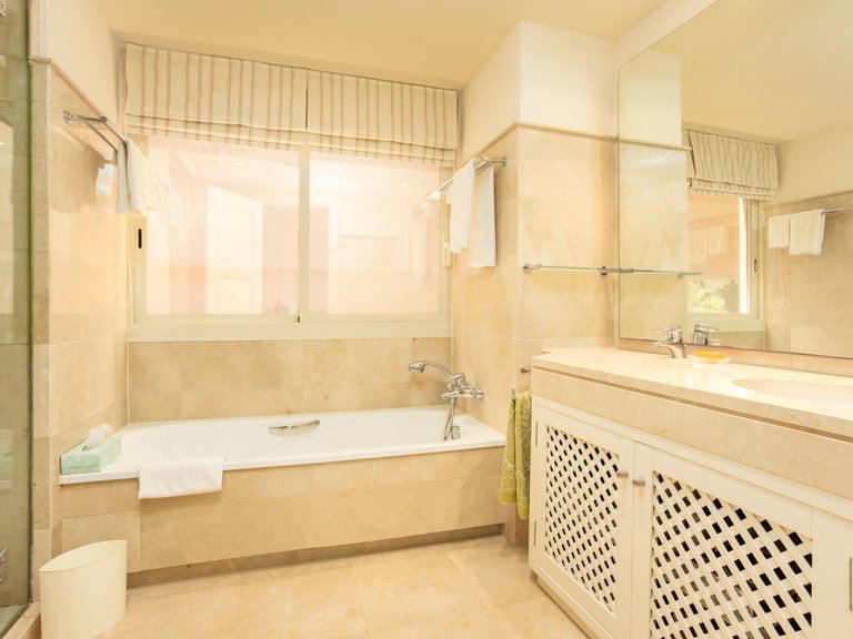 Apartment for Sale in Río Real, Malaga 24