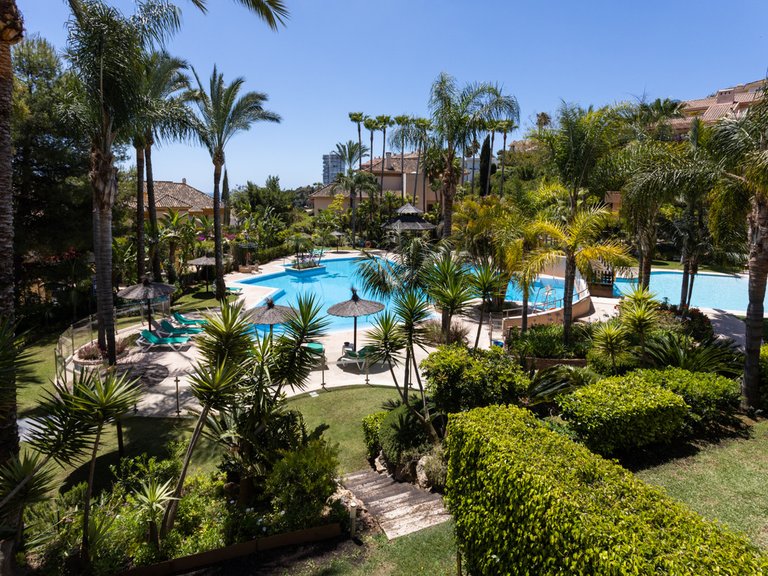 Apartment for Sale in Río Real, Malaga 35