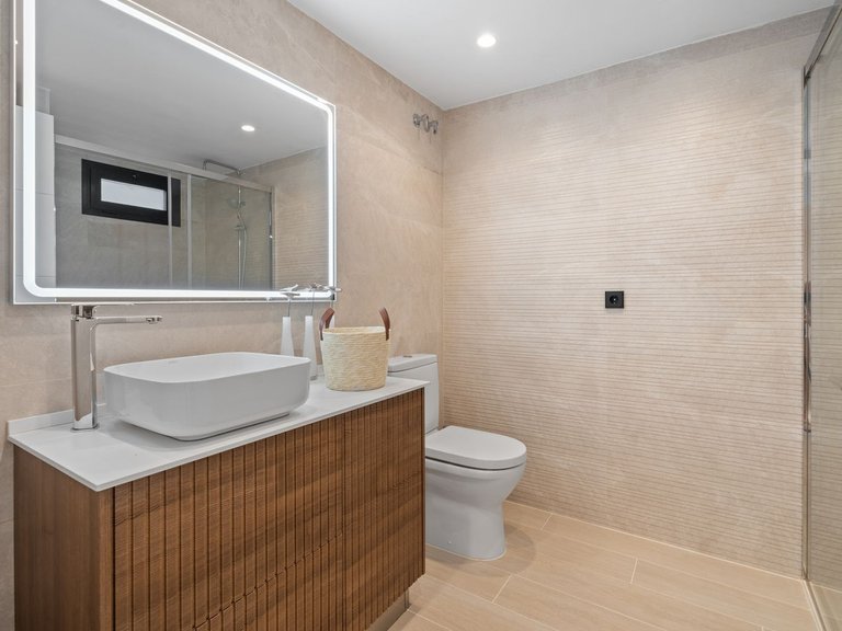Villa for Sale in Nueva Andalucía, Malaga 51