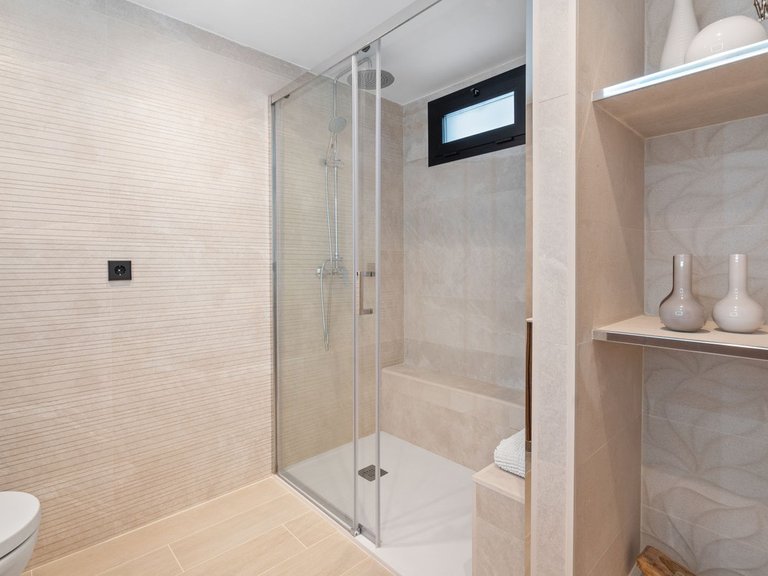 Villa for Sale in Nueva Andalucía, Malaga 52