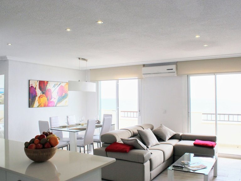 Apartment for Sale in Mil Palmeras, Alicante 5