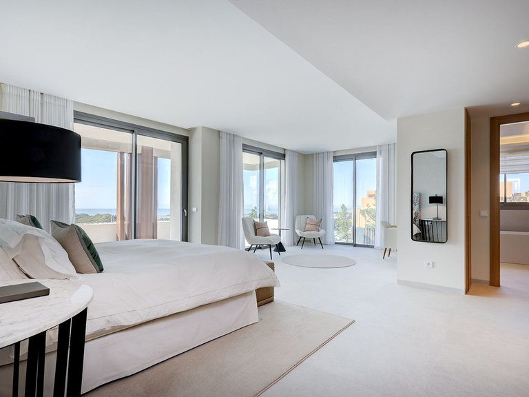Apartment for Sale in La Quinta, Malaga 34