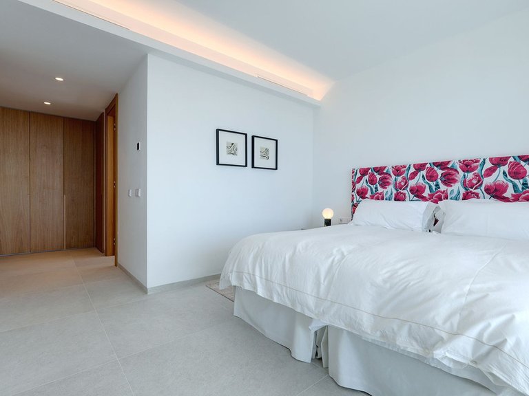 Apartment for Sale in La Quinta, Malaga 56