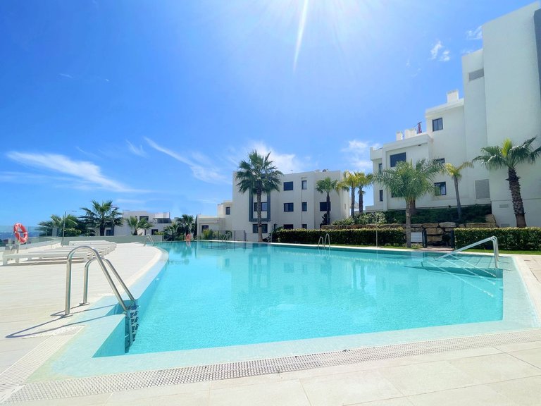 Apartment for Sale in Estepona, Malaga 1