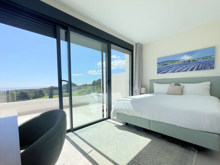 Apartment for Sale in Estepona, Malaga 10