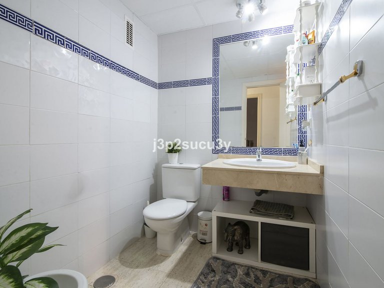 Apartment for Sale in Marbella, Malaga 20