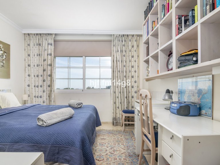 Apartment for Sale in Nueva Andalucía, Malaga 15