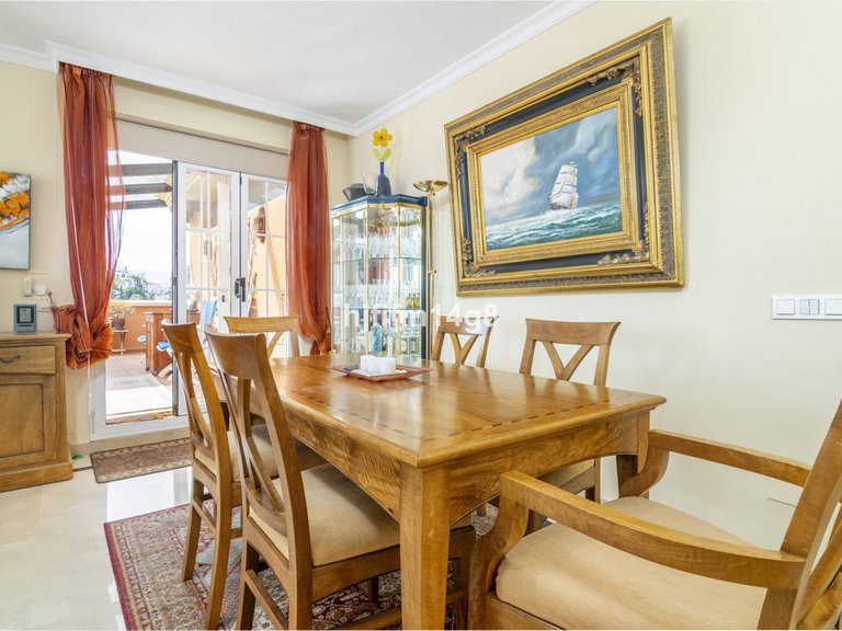 Apartment for Sale in Nueva Andalucía, Malaga 6