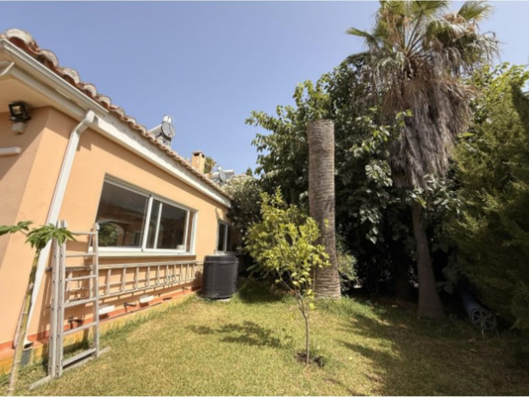 Villa for Sale in Elviria, Malaga 23