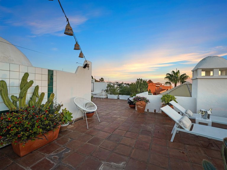 Apartment for Sale in Reserva De Marbella, Malaga 5