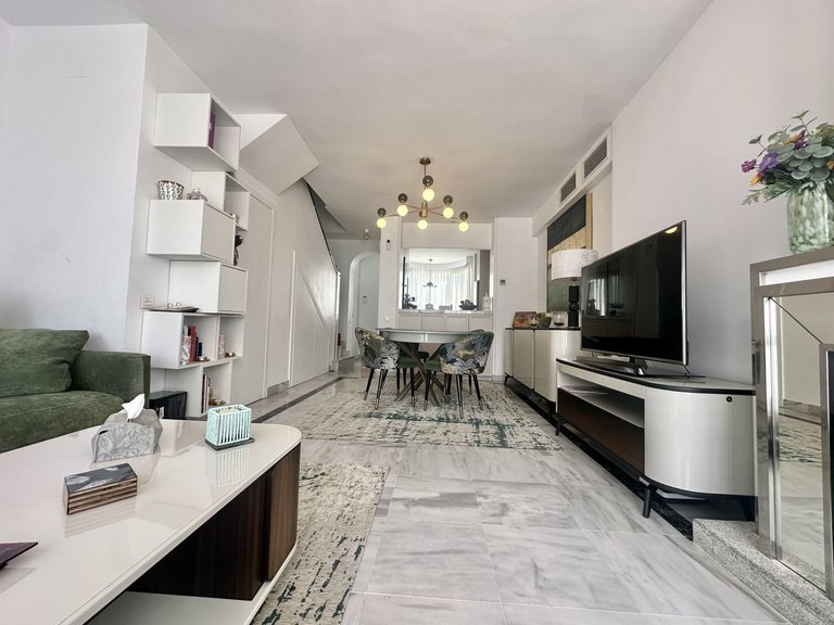 Apartment for Sale in Marbella, Malaga 16