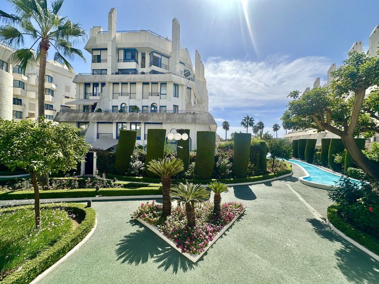 Apartment for Sale in Marbella, Malaga 74