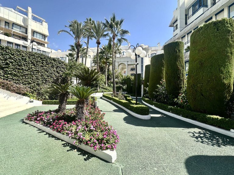 Apartment for Sale in Marbella, Malaga 75