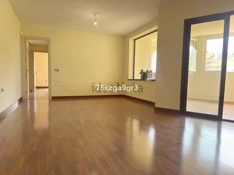 Apartment for Sale in Arroyo De La Miel, Malaga 2
