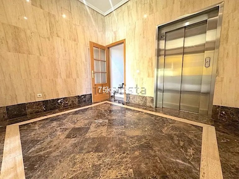 Apartment for Sale in Arroyo De La Miel, Malaga 33