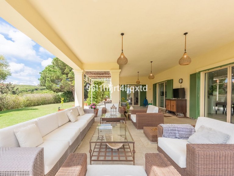 Villa for Sale in Sotogrande Alto, Cadiz 1
