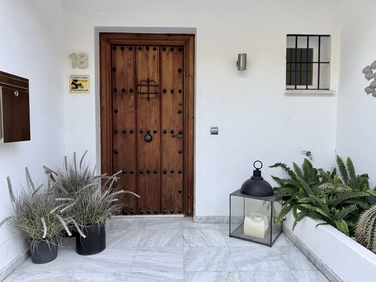 Villa for Sale in Guadalmina Baja, Malaga 10