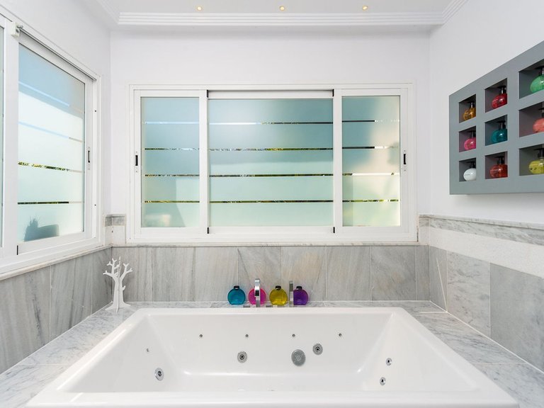 Villa for Sale in Guadalmina Baja, Malaga 22