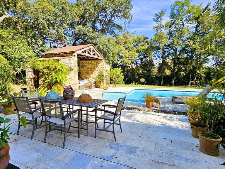 Villa for Sale in Sotogrande Alto, Cadiz 5