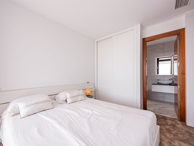 Villa for Sale in Estepona, Malaga 21