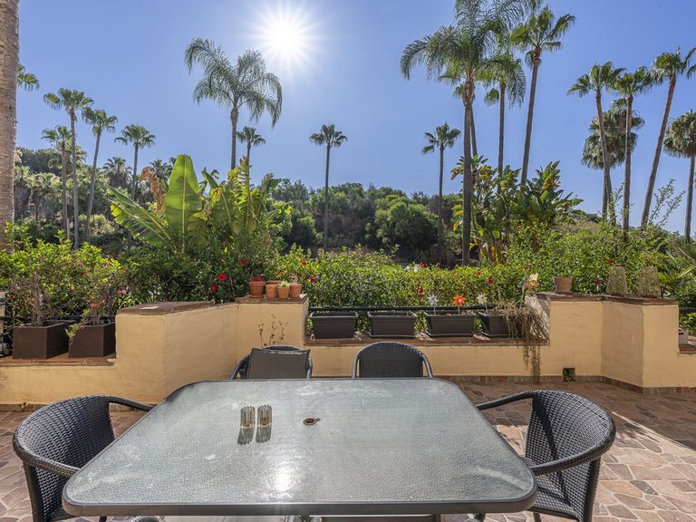 Apartment for Sale in The Golden Mile, Malaga 14