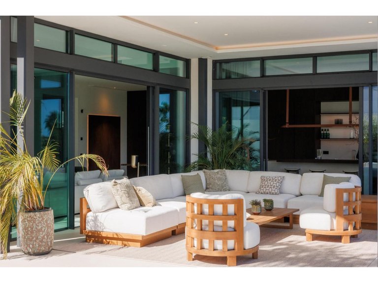 Villa for Sale in Marbella, Malaga 2
