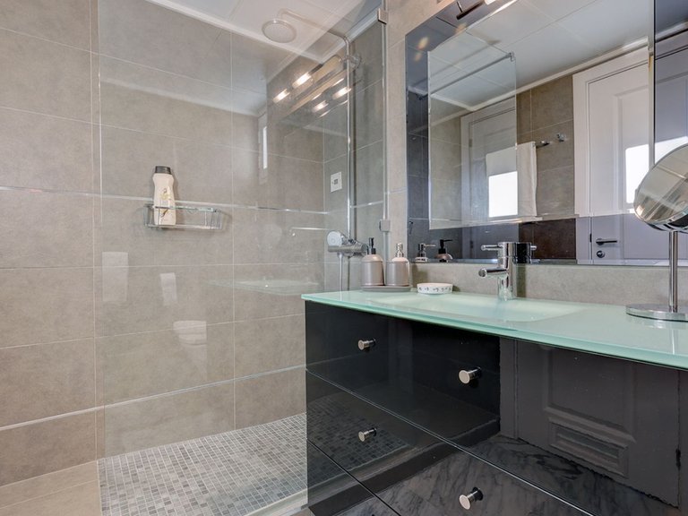 Penthouse for Sale in Bahía De Marbella, Malaga 4