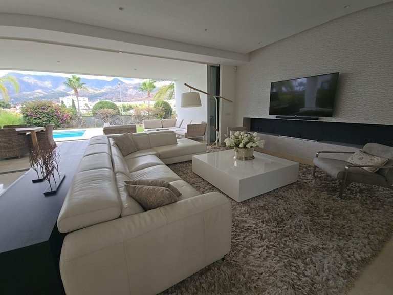 Villa for Sale in Río Real, Malaga 14