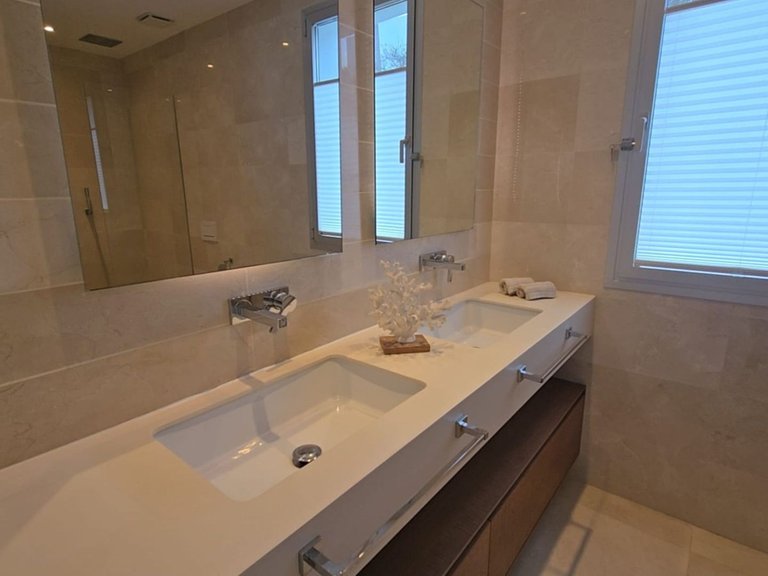 Villa for Sale in Río Real, Malaga 18