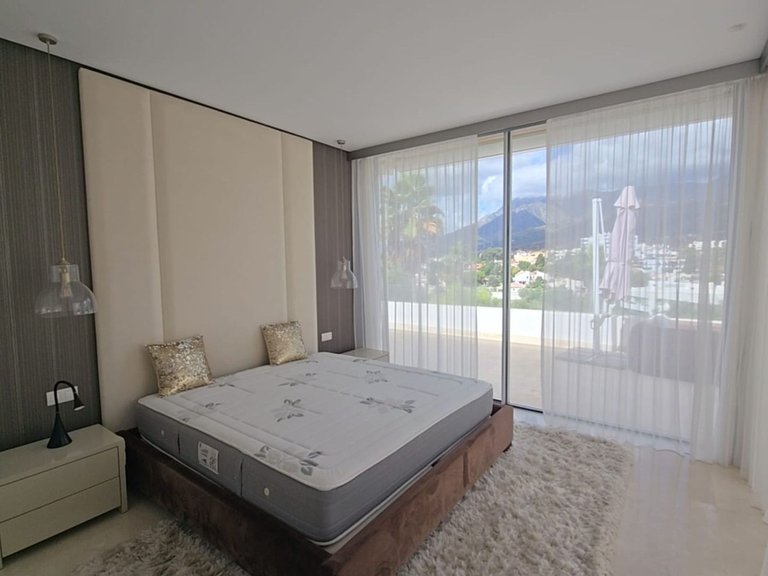 Villa for Sale in Río Real, Malaga 19