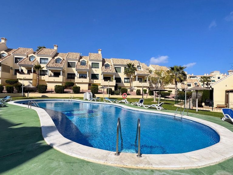 Apartment for Sale in Villamartin, Alicante 1