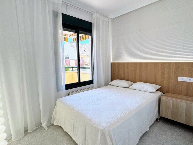 Apartment for Sale in Villamartin, Alicante 15