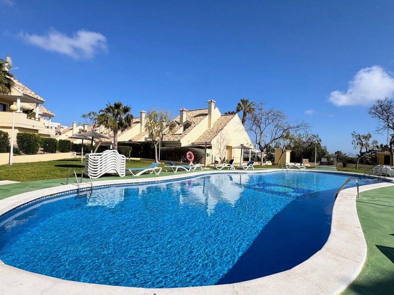 Apartment for Sale in Villamartin, Alicante 24