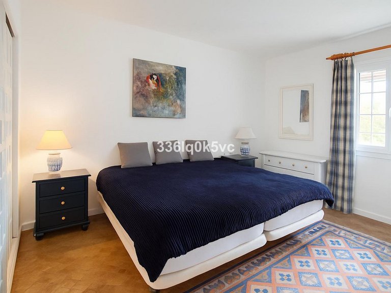 Apartment for Sale in Benahavís, Malaga 10