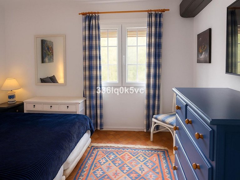 Apartment for Sale in Benahavís, Malaga 12