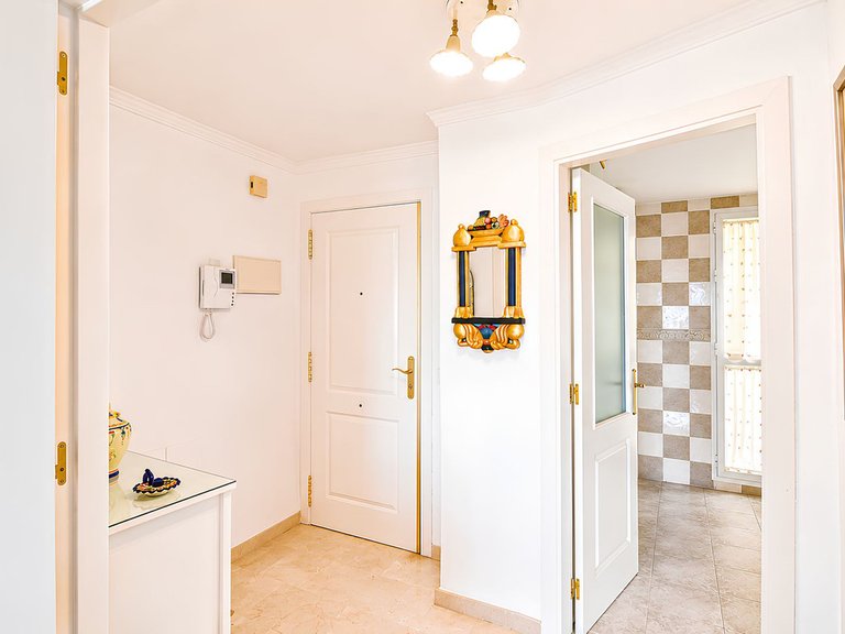 Apartment for Sale in Fuengirola, Malaga 16