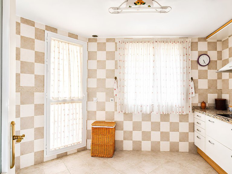 Apartment for Sale in Fuengirola, Malaga 19
