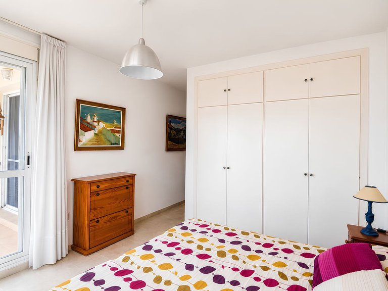Apartment for Sale in Fuengirola, Malaga 26