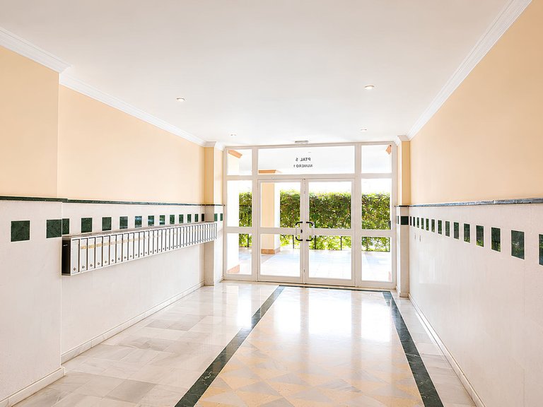 Apartment for Sale in Fuengirola, Malaga 34