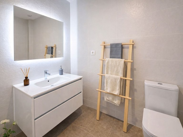 Villa for Sale in Estepona, Malaga 8